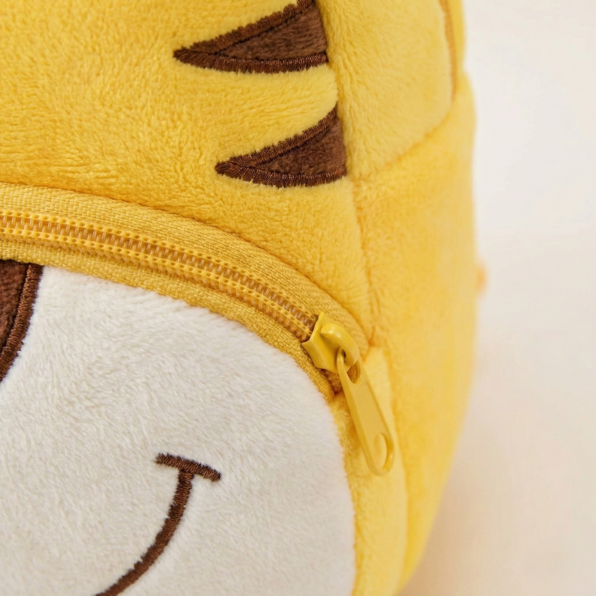 Kidara Tiger Kids Plush Backpack – Yellow